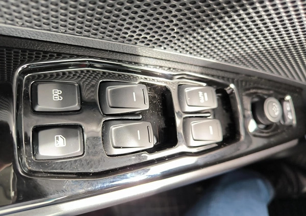 SsangYong Tivoli cena 99900 przebieg: 3180, rok produkcji 2023 z Poddębice małe 466